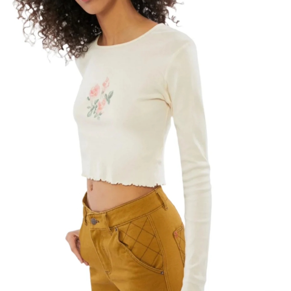Size M TMD Ivory Floral Long Sleeve Crop Truly Madly Deeply